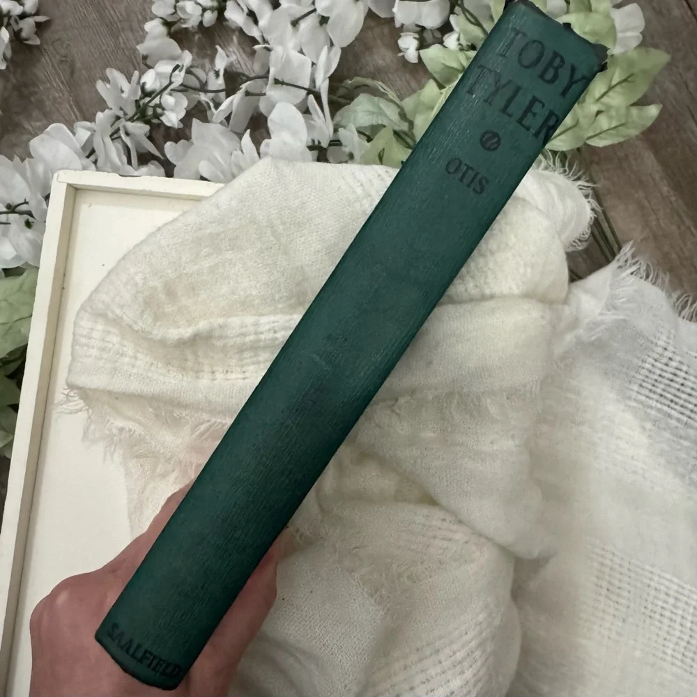Green Collectible Vintage Hardback Book Nerdcore